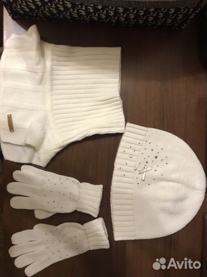 Комплект шапка и снуд для девочки