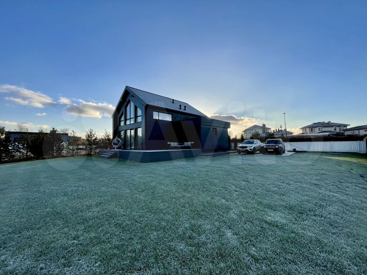 Коттедж 155 м² на участке 9 сот.