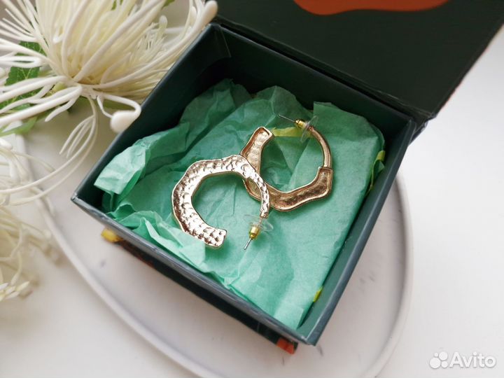 Оригинальные серьги sohi