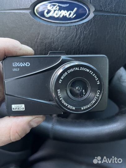 Продам видерегестратор lexand lr17