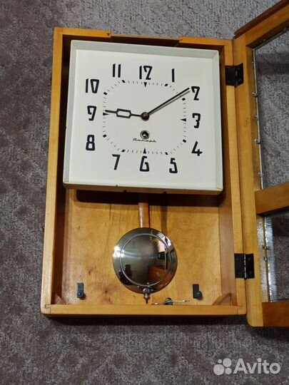 Часы настенные без боя