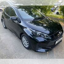 Toyota Yaris 1.0 CVT, 2020, 86 500 км, с пробегом, цена 1 440 000 руб.