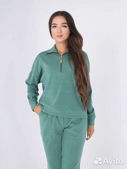 Спортивный костюм новый