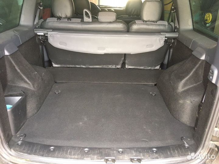 Ровный пол на Ларгус полка-органайзер