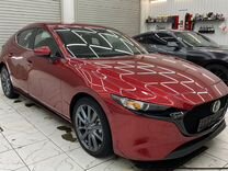 Mazda 3 2.5 AT, 2019, 30 000 км, с пробегом, цена 2 100 000 руб.