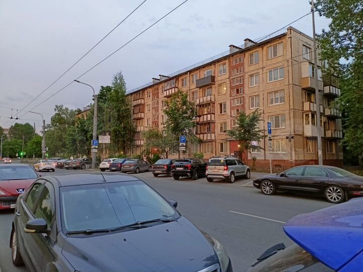 3-к. квартира, 56 м², 3/5 эт.