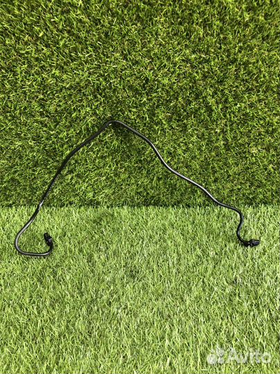 Трубка обратки системы охлаждения Peugeot 3008