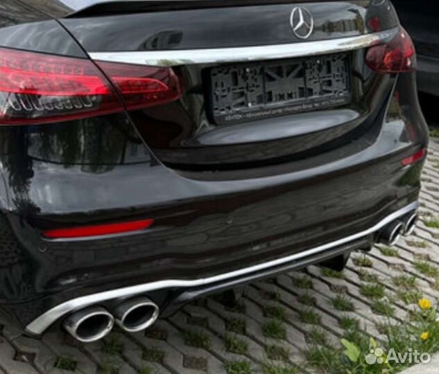 Задний диффузор на mercedes 213