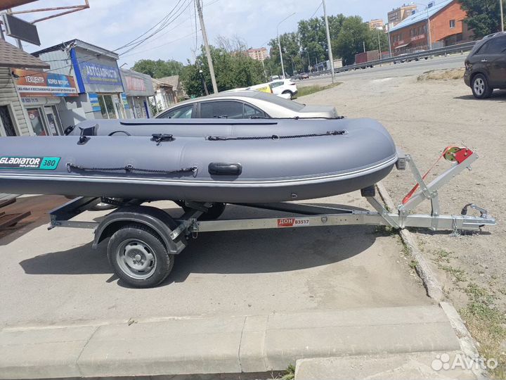 Лодка пвх Гладиатор E380S