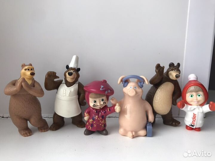 Игрушка Маша Медведь