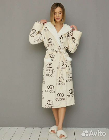 Халат с капюшоном