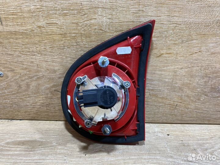 Фонарь задний левый VW Golf 5 Арт. 110386