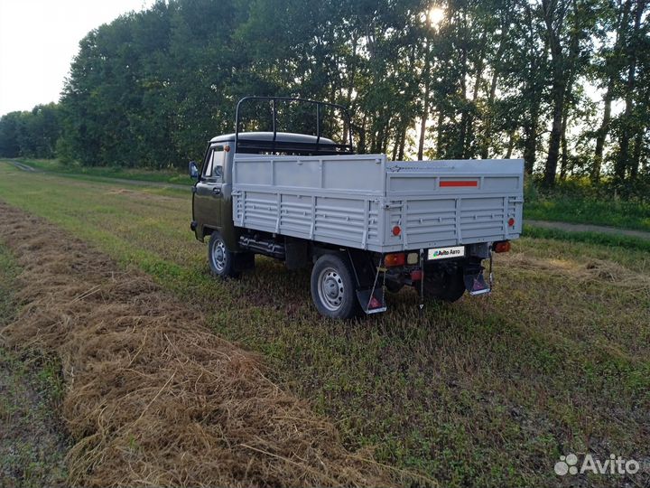 УАЗ 3303 бортовой, 2014