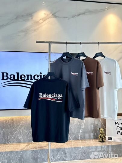 Футболка Balenciaga LN