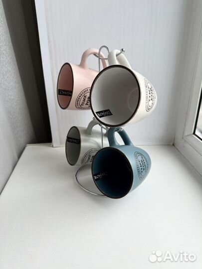 Набор кружек на подставке