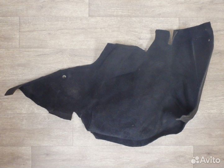 Обшивка багажника правая 2123 Шевроле Нива