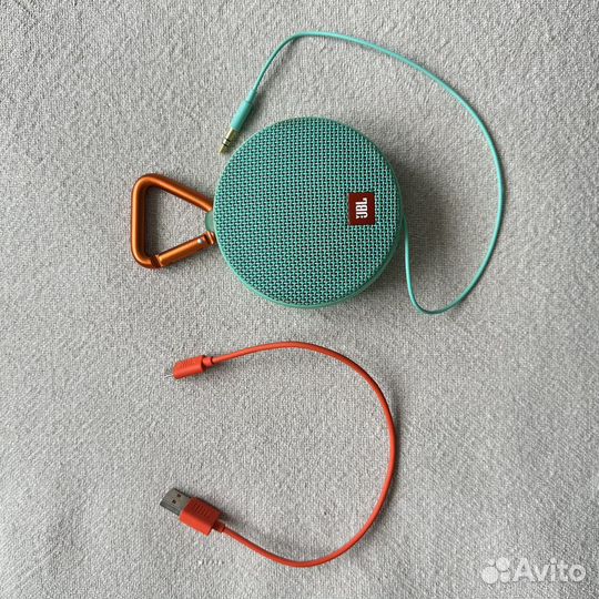 Портативная колонка JBL Clip 2
