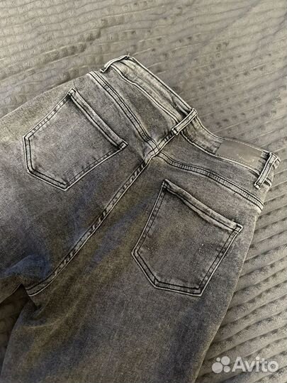 Джинсы женские