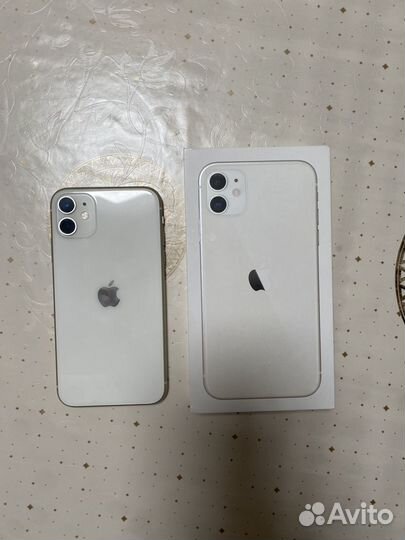 iPhone 11, 64 ГБ