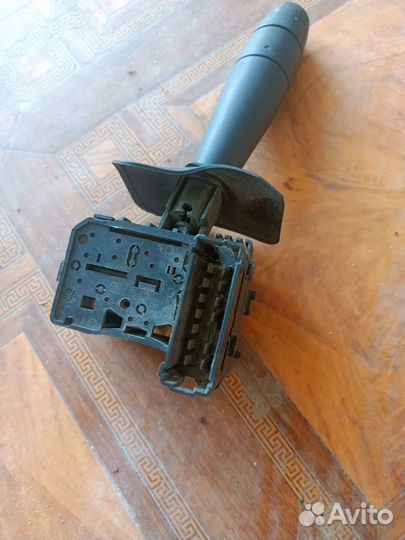Подрулевой переключатель дворников renault logan