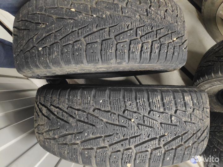 Nokian Tyres Hakkapeliitta 7 SUV 235/65 R17 108T