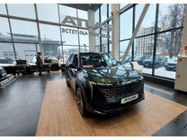 Новый Geely Atlas 2.0 AMT, 2024, цена от 3 109 390 руб.