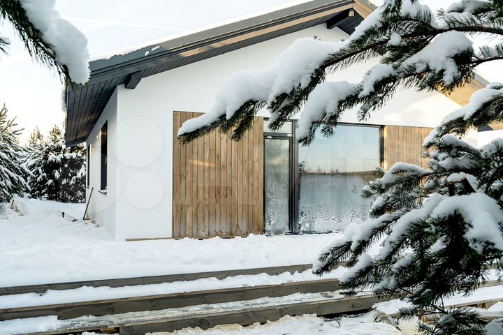 Дом 100 м² на участке 10 сот.