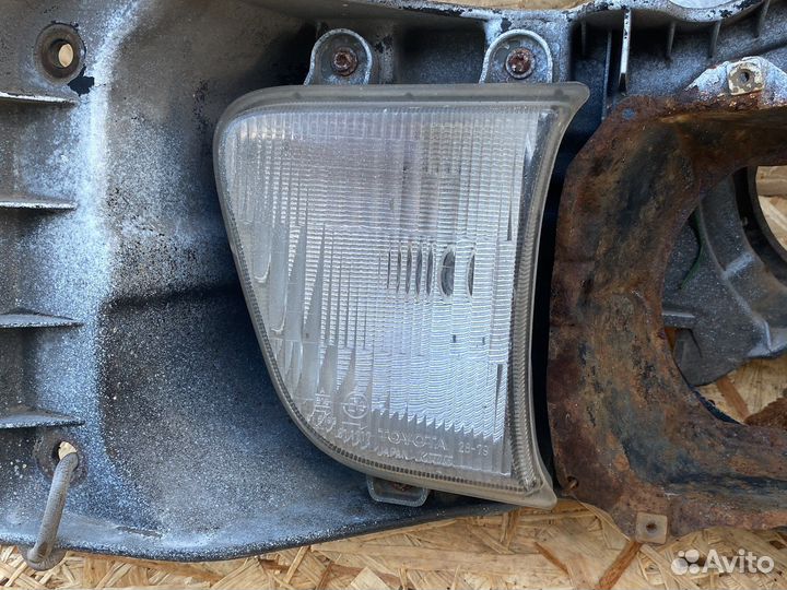 Фара противотуманная Toyota Town Ace CR27 28-79