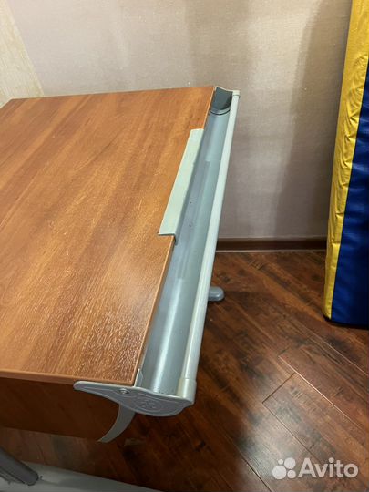 Растущая парта и стул бу