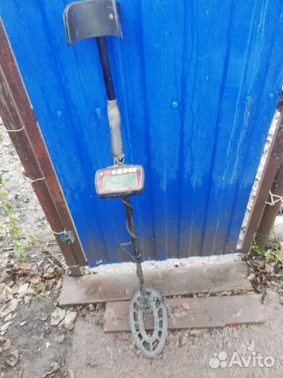 Металлоискатель fisher f44