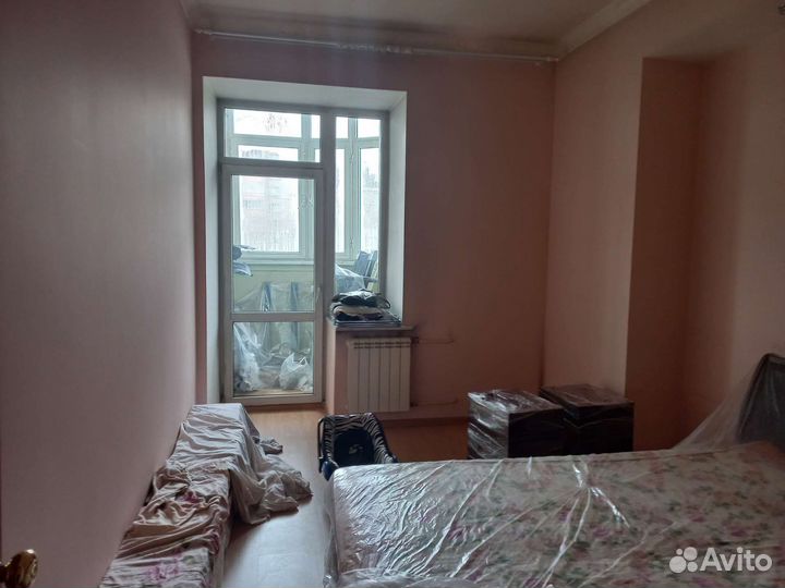 Двери пластиковые со стеклом бу