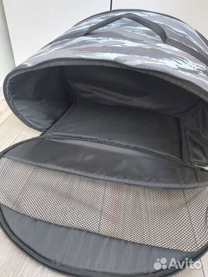 Переноска для кошек и собак