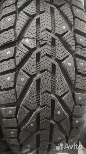 Kormoran SUV Stud 225/60 R17