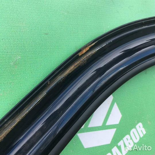 Дверь передняя правая Фольксваген Поло