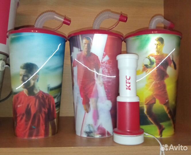 KFC: Баскеты, салфетки, стаканы, карточки, фишки