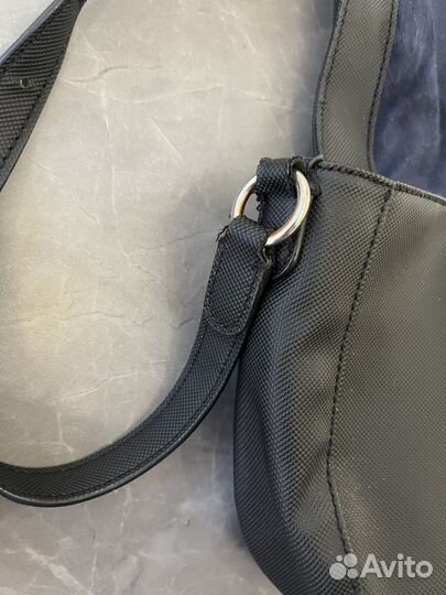 Сумка через плечо lacoste