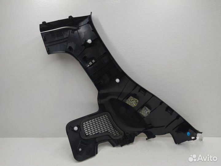 Б/У Б/У Обшивка салона Обшивка задней правой арки