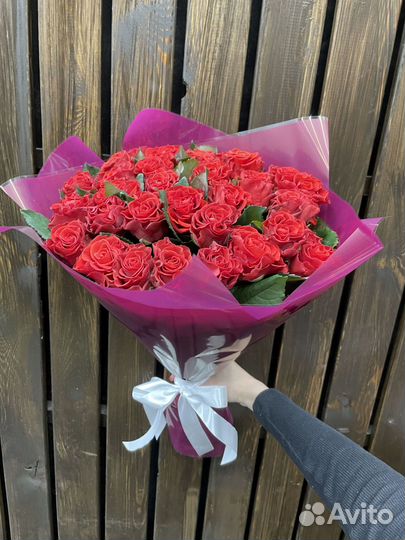 Розы с доставкой 31 шт