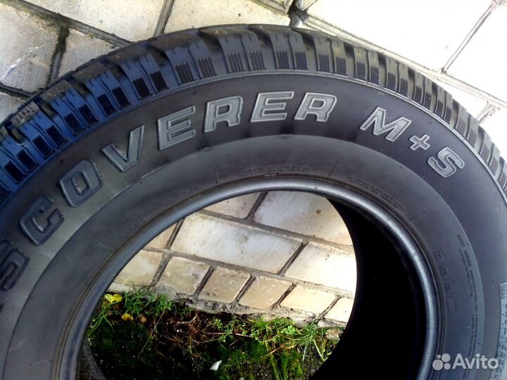 Cooper Discoverer A/T 265/70 R17