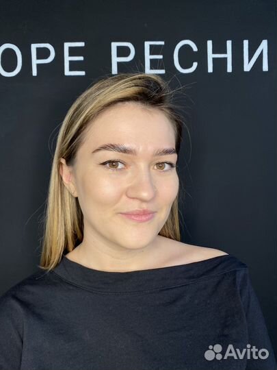 Мастер бровист и перманентного макияжа