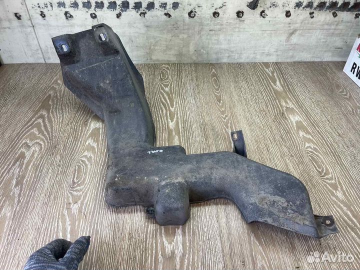 Chery tiggo t11 кожух заливной горловины