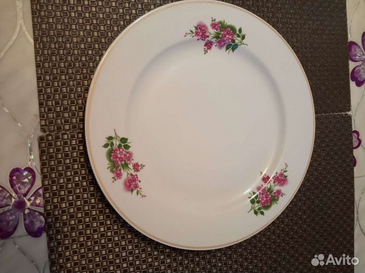 Большие тарелки-блюда