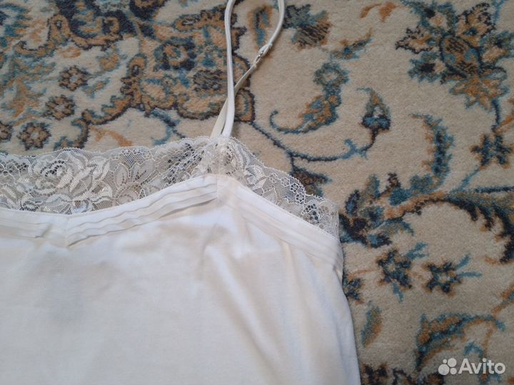 Майка -топ White House