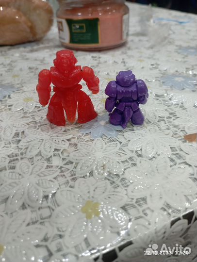 Игрушки из 90