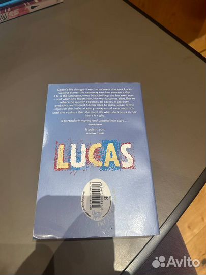 Книга на английском. Kevin Brooks. Lucas
