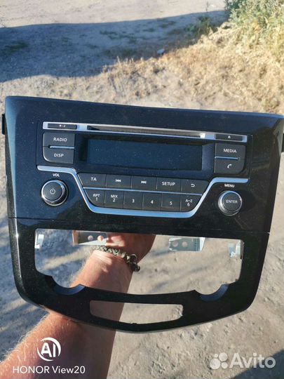 Штатная магнитола на nissan qashqai