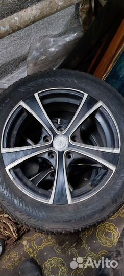 Колеса в сборе R16 разбл 5*114,3 зимние