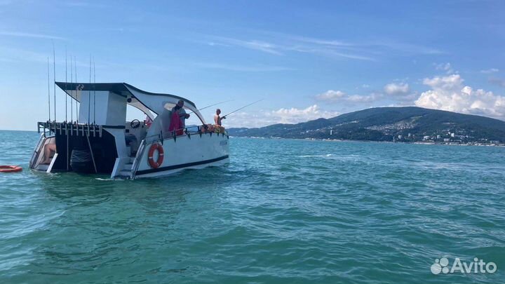 Морская рыбалка, прогулка