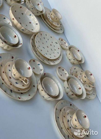 Набор столовой посуды