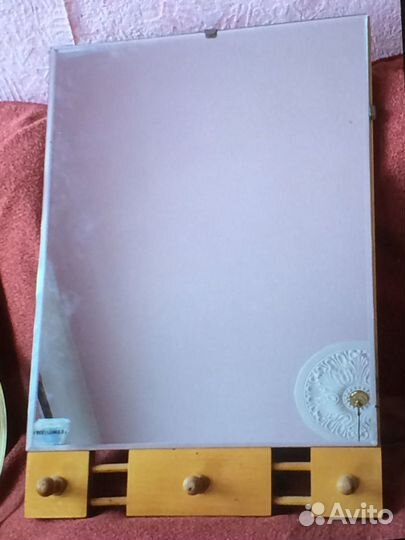 Зеркала настенные в ассортименте